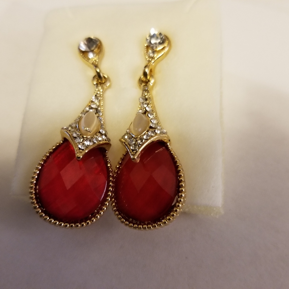 Rhinestone earrings